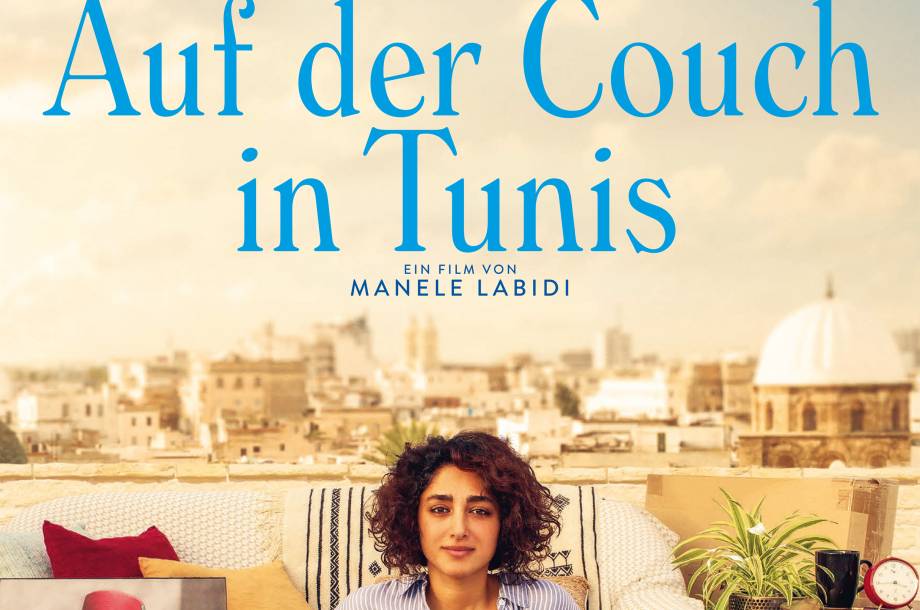 Filmplakat auf der Couch in Tunis